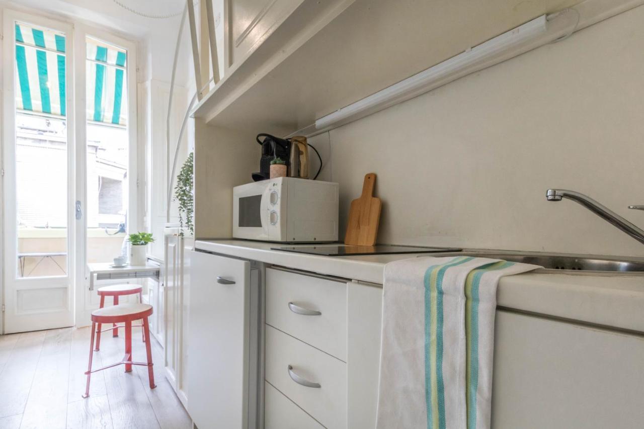 Joivy Lovely For 2 With Balcony Near Duomo Milán