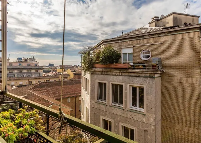 Joivy Lovely Studio For 2 With Balcony Near Duomo